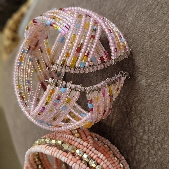 VTG 1990s Pink Braid Beaded Chunky Cuff Bracelets - Picture 4 of 6